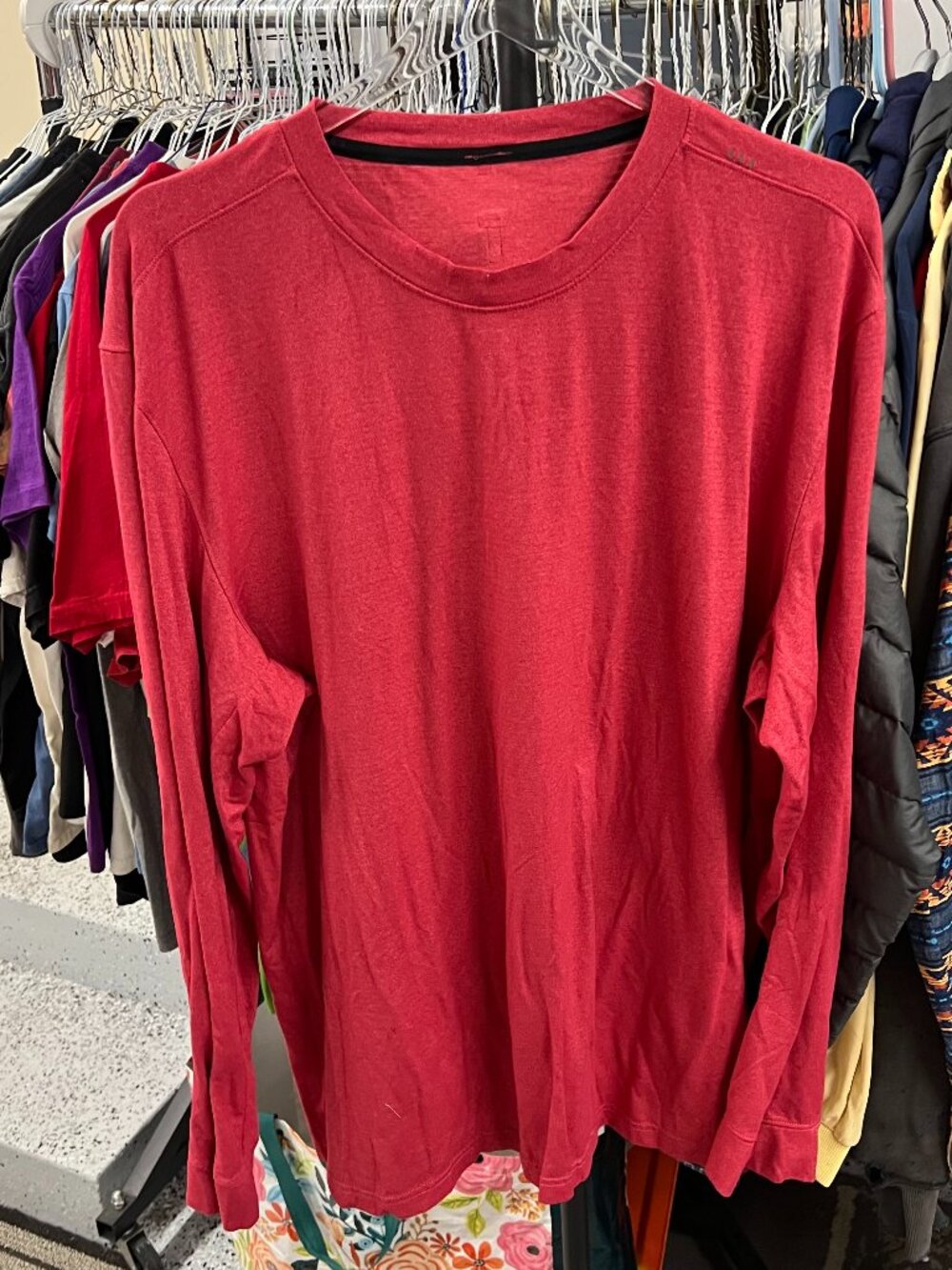 Lululemon Men’s Long Sleeve Workout Shirt Size XL/2XL